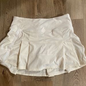 White lululemon tennis skirt